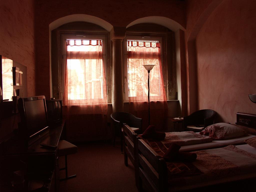 Hotel Restaurant Toscana Naumburg Room photo